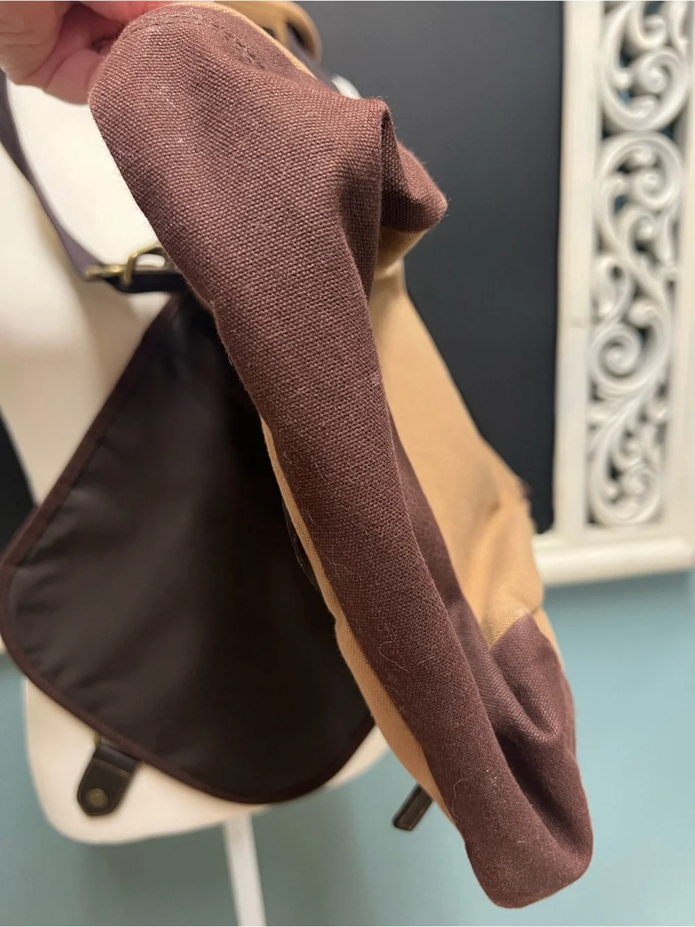 Eddie Bauer Vintage Canvas Messenger bag